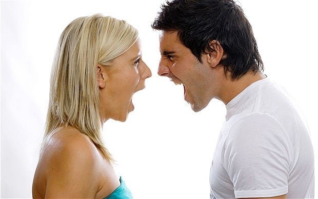 Хайртай хүнтэйгээ яаж муудсан ч энэ 10 үгийг битгий хэлээрэй!